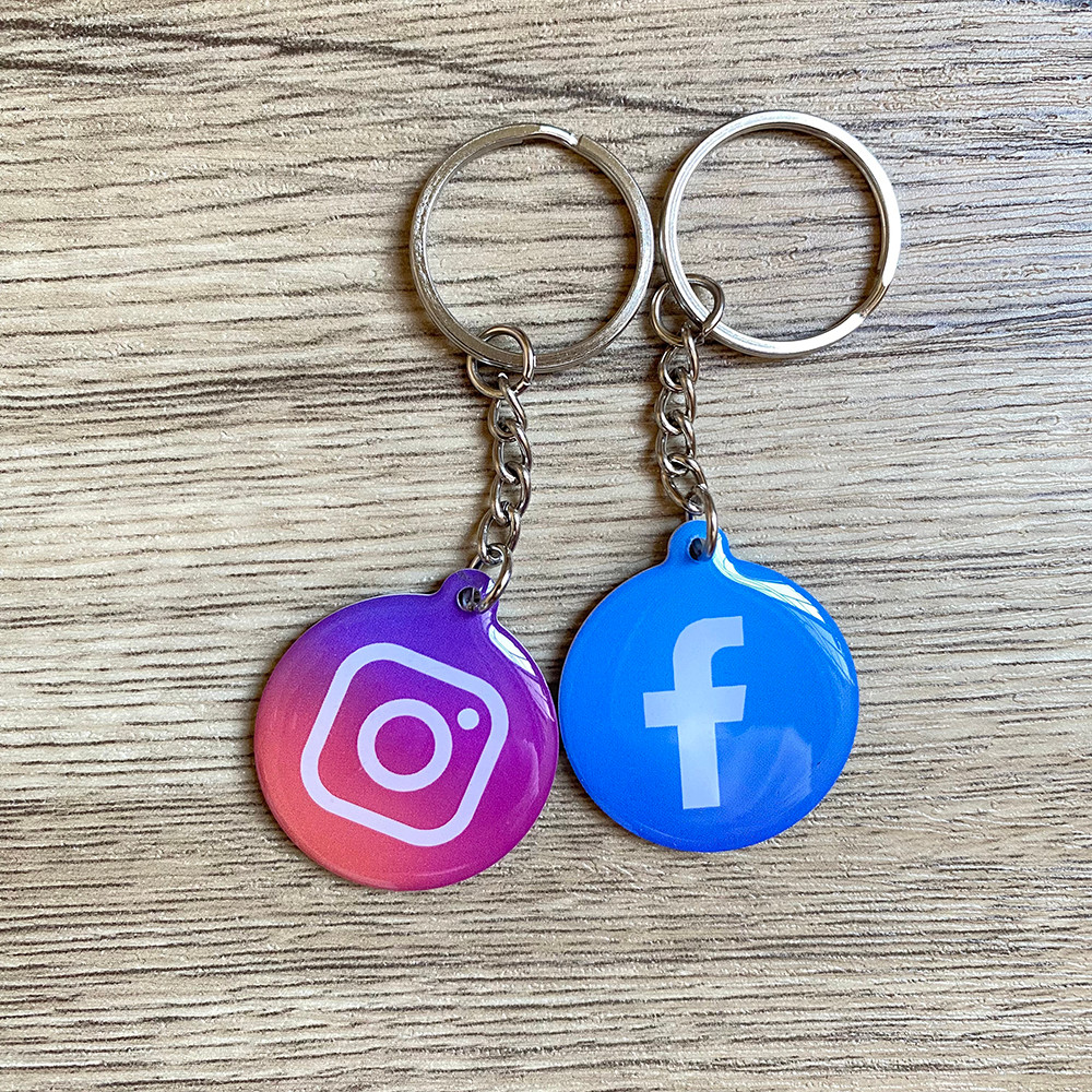 

Instagram NFC Epoxy Tag NFC Key Card Proximity 13.56MHz URL Link Sharing Keychain for Increase Followers