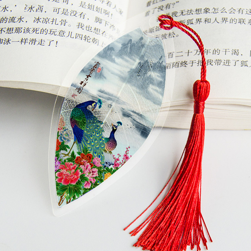 

1pcs Classical Leaf Vein Bookmarks Chinese Peacock Flower Bookmarks with Tassels Plastic Stationery Supplies Gift for Friends