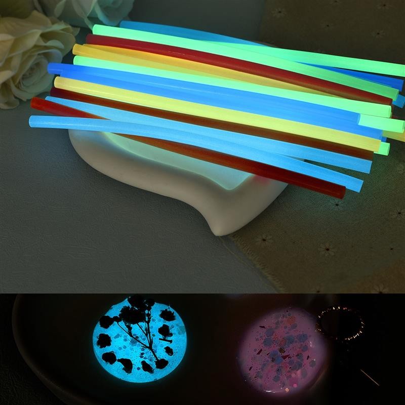 

5pcs Luminous Hot Glue Sticks Translucent Sealing Wax Stick For DIY Sealing Stamp Night Noctilucent Decoration 7mm * 200mm