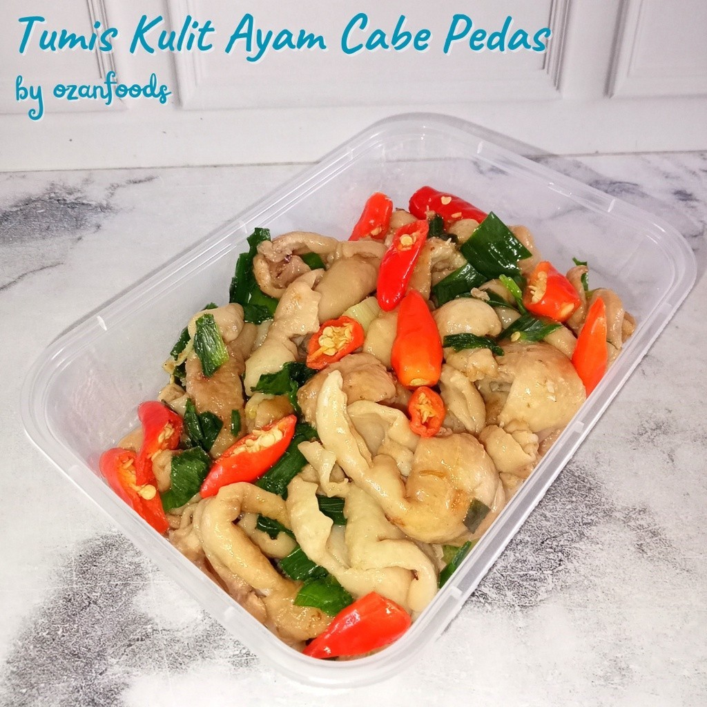 

Tumis Kulit Ayam Cabe Pedas