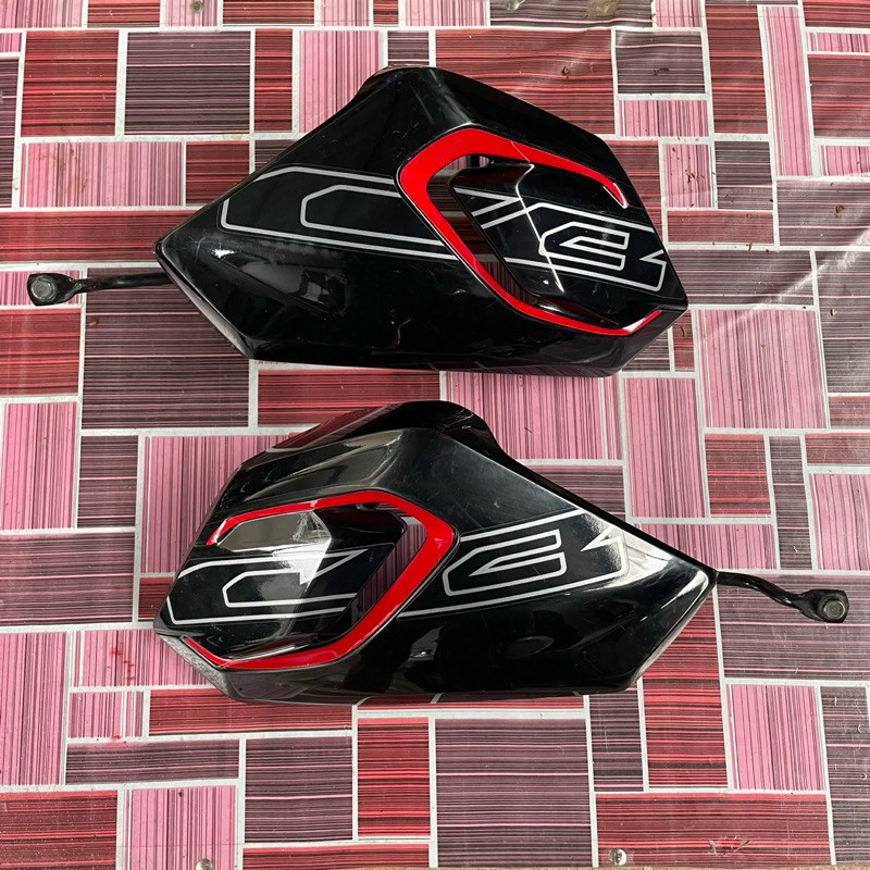 shroud cover sayap tangki set bracket breket sayap Honda CB Verza original copotan