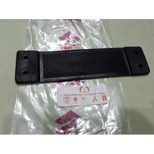 KARET PENAHAN PINTU TENGAH FUTURA - CARRY 1.5 ASLI SPAREPART MOBIL
