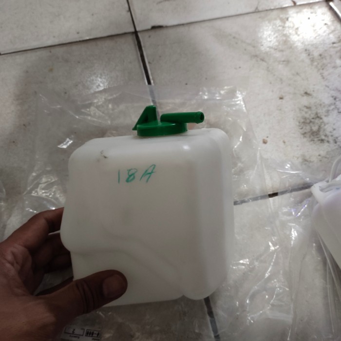 tabung air radiator Suzuki Karimun Estilo ori sgp part