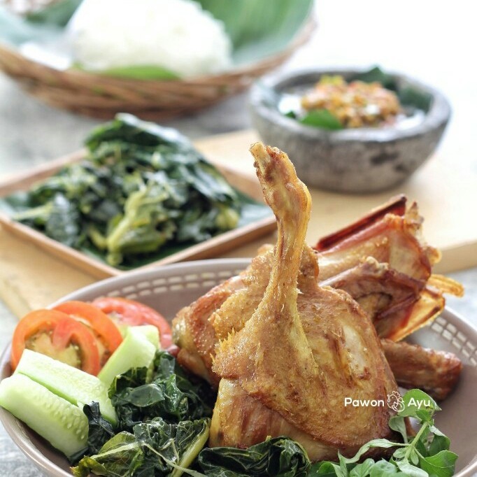 Bebek Ungkep Frozen Kartasura Pawon Ayu