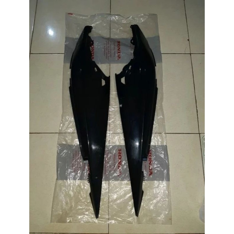 cover bodi body revo fit fi injeksi injection kanan kiri hitam original