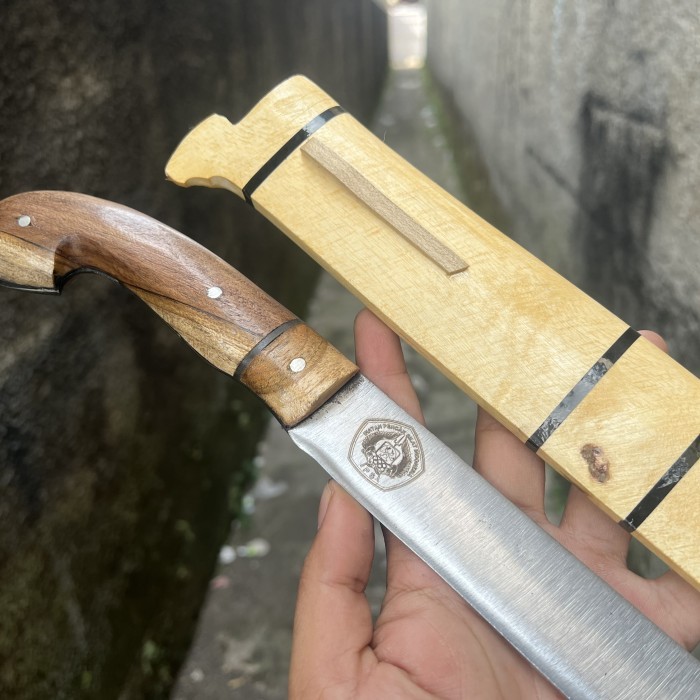 Golok silat ipsi golok pesilat untuk latihan tidak tajam