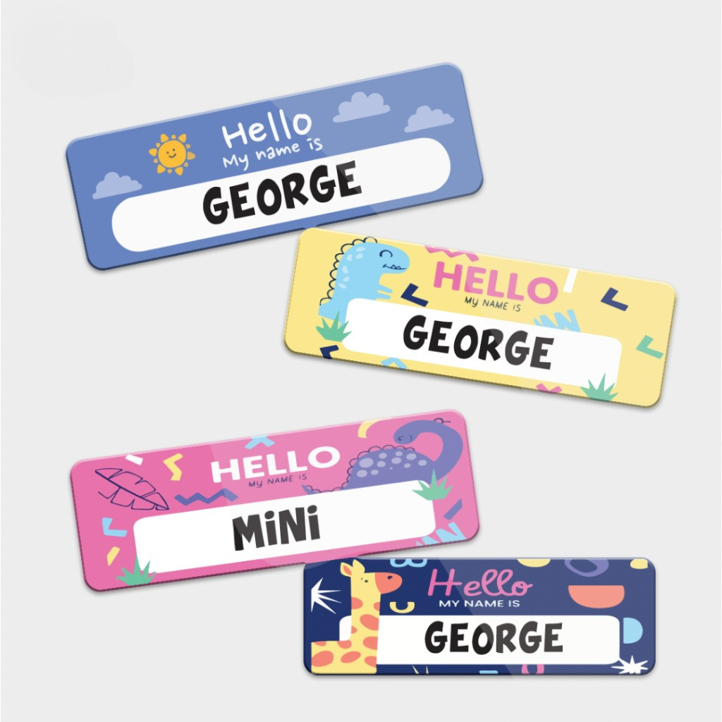 

Name Tag Acrylic Custom Nama Pin Bross Cetak Nama Anak / Nametag Sekolah Bahan akrilik Pin Nama Dada