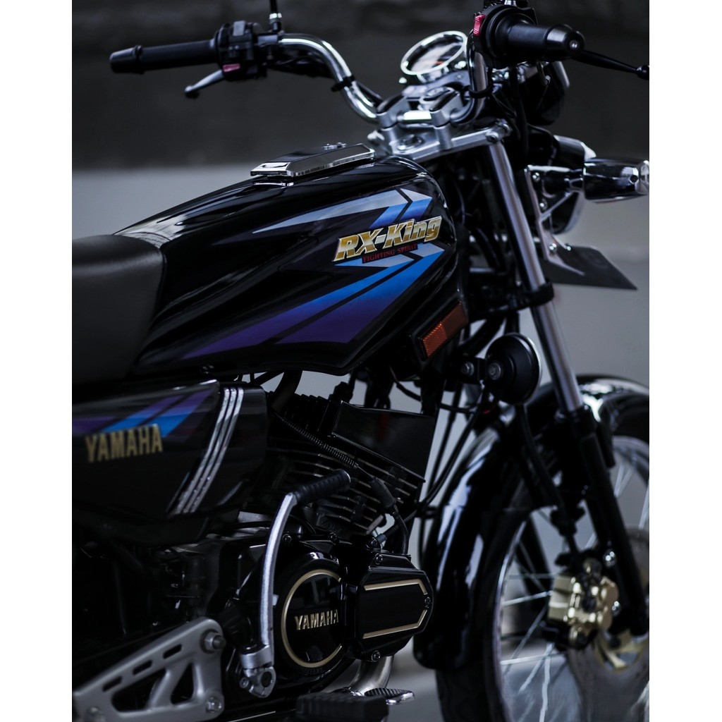 lis body/ striping /stiker + Emblem Tangki yamaha RX King new 2002 ungu Hitam kw super