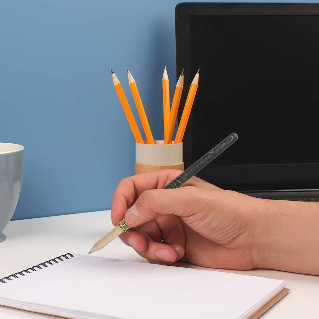 

Pencil Extender Holder Lengthener Bamboo Tool for School Supplies Crayon Artists Sketch Pen Extension Home Office Write