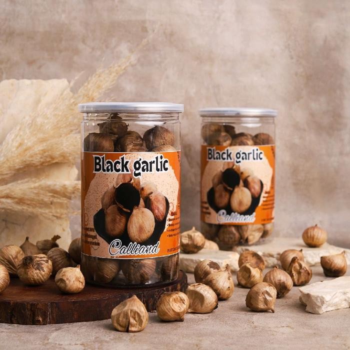 

Promo Calliand Black Garlic jumbo 500grm / Bawang Tunggal hitam jumbo 500grm / Bawang Lanang hitam jumbo 500grm
