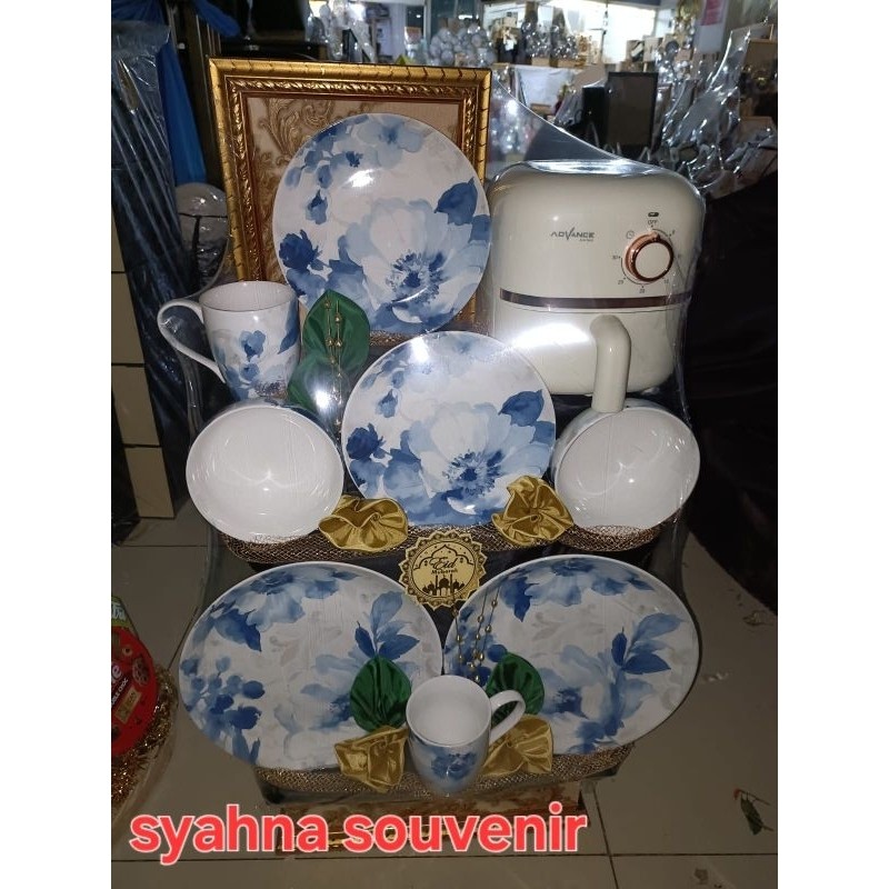 

PARSEL THE WEDDING |PARSEL LEBARAN| PARSEL TEA SET| PARSEL HAMPERS| PARSEL KERAMIK| PARSEL LEBARAN| PARSEL PECAH BELAH