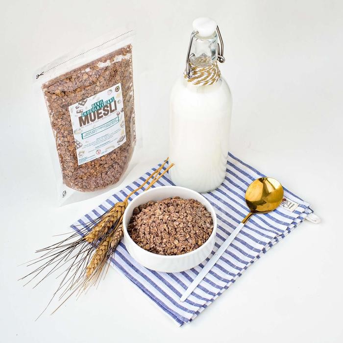 

House Of Organix Devil Chocolate Cake Muesli 150 Gr bebas lemak trans 12 bulan