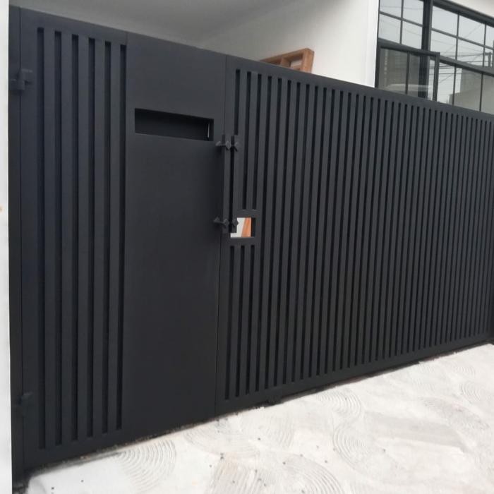 Pagar minimalis modern bahan premium anti karat dan bergaransi pagar minimalis,pagar modern,pagar fu