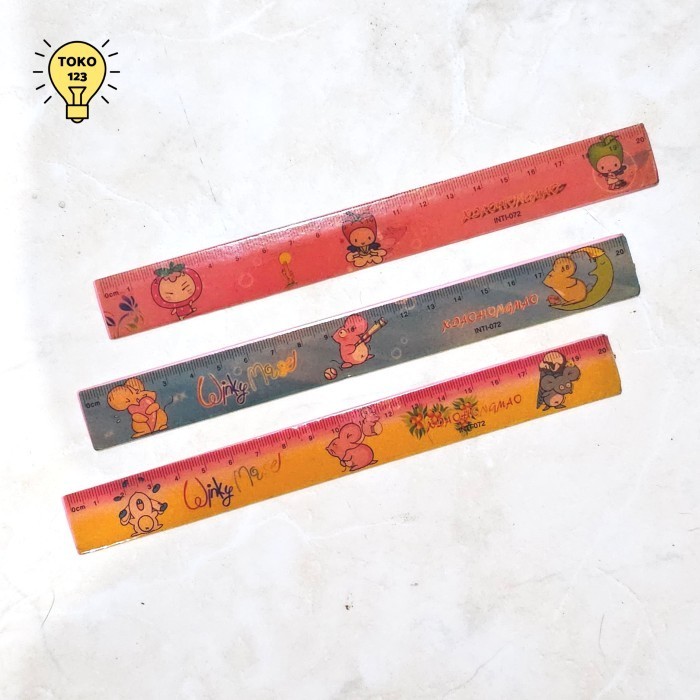 

Penggaris 20cm 20 cm Scale Ruler Plastik Mistar Matematika Pendek Sedang Serbaguna Lucu Murah