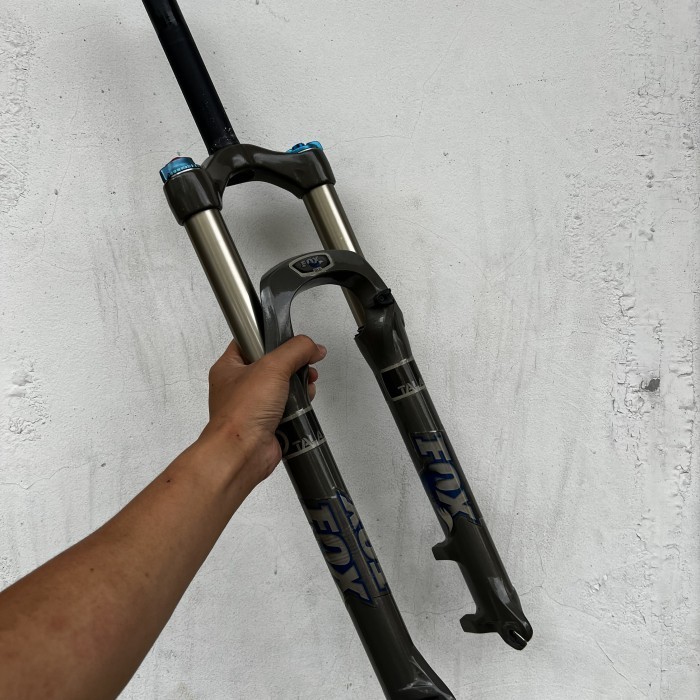 FOX TALAS 26 SHOCK BREAKER SEPEDA FORK MTB SHOCKBREAKER RLC AIR SUSPENSION TRAVEL ADJUSTABLE 100 120