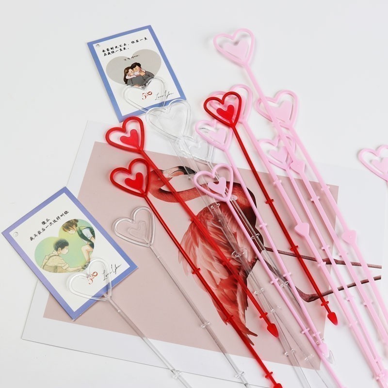 ACC   STIK GAGANG KARTU UCAPAN PLASTIK BENTUK LOVE