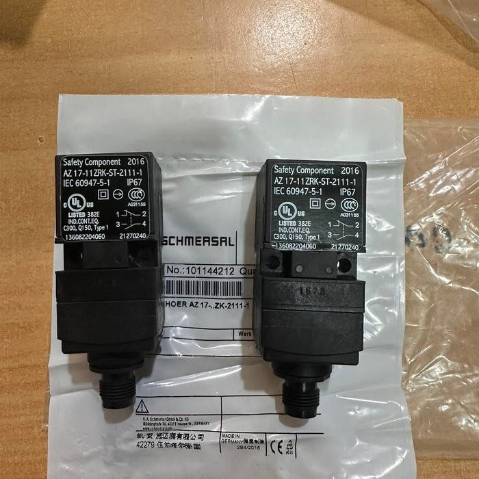 SCHMERSAL AZ17-11ZRK-ST-2111-1 LIMIT SWITCH
