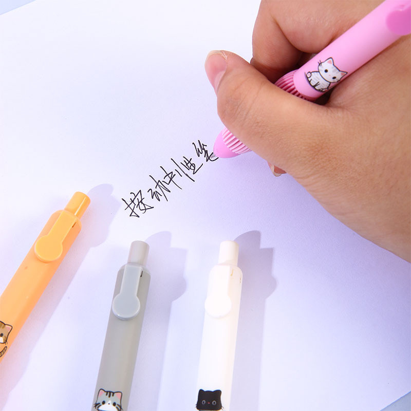 

PULPEN MEKANIK 1 SET 4 PCS MOTIF KUCING LUCU KAWAII CUTE DENGAN BANTALAN GENDUT SUPER EMPUK ANTI PEGAL