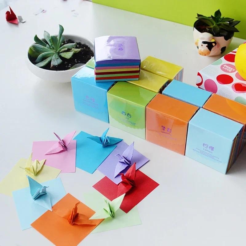 

400 Sheets Origami Paper Double Sided Color Folding Paper Kids Origami 8 Vivid Colors DIY Adults Beginners Training School Craft