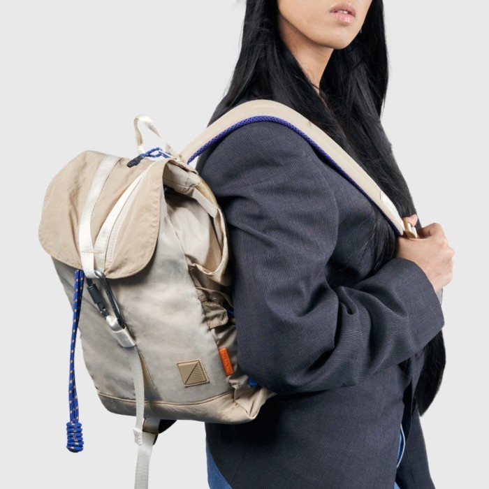 SYMA. Adore Backpack Beige
