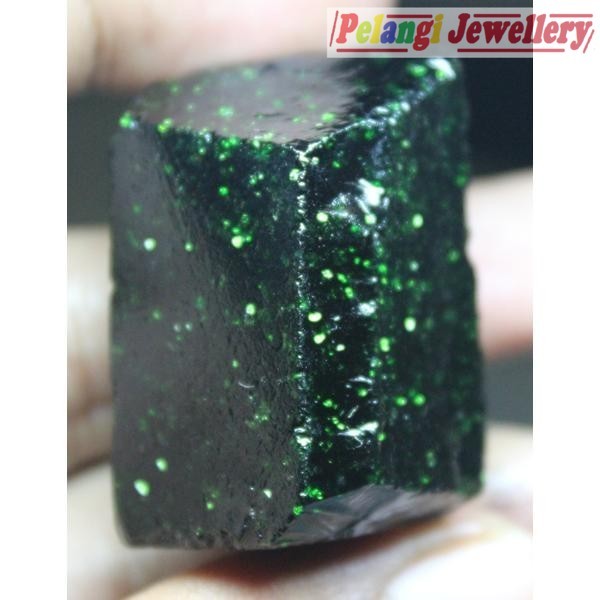 Rough Batu Akik Green Opal HQ