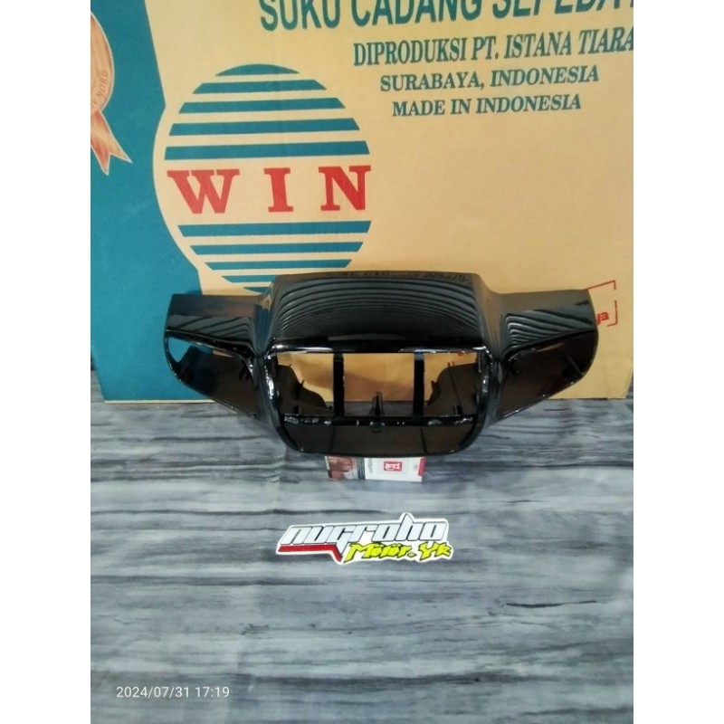 Win-Batok depan astrea grand