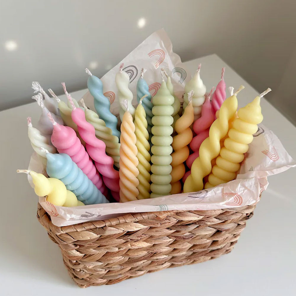 

Taper Silicone Plastic Candle Molds Twist Design Irregular Geometry Acrylic Moulds Candle Sticke Holders Wedding Decor DIY Craft