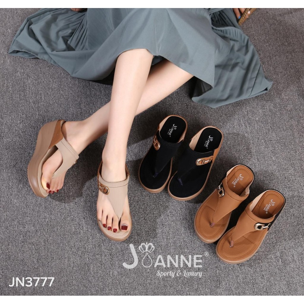 JOANNE Wedges Sandals JN3777