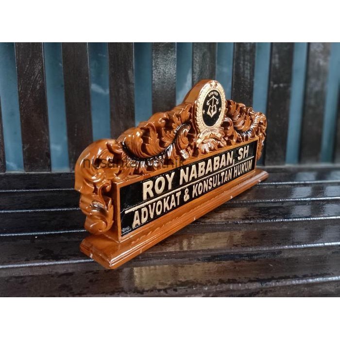 PAPAN NAMA / PAPAN NAMA MEJA UKIR / PAPAN NAMA KAYU UKIR / PAPAN NAMA MEJA KERJA / PAPAN NAMA JABATA