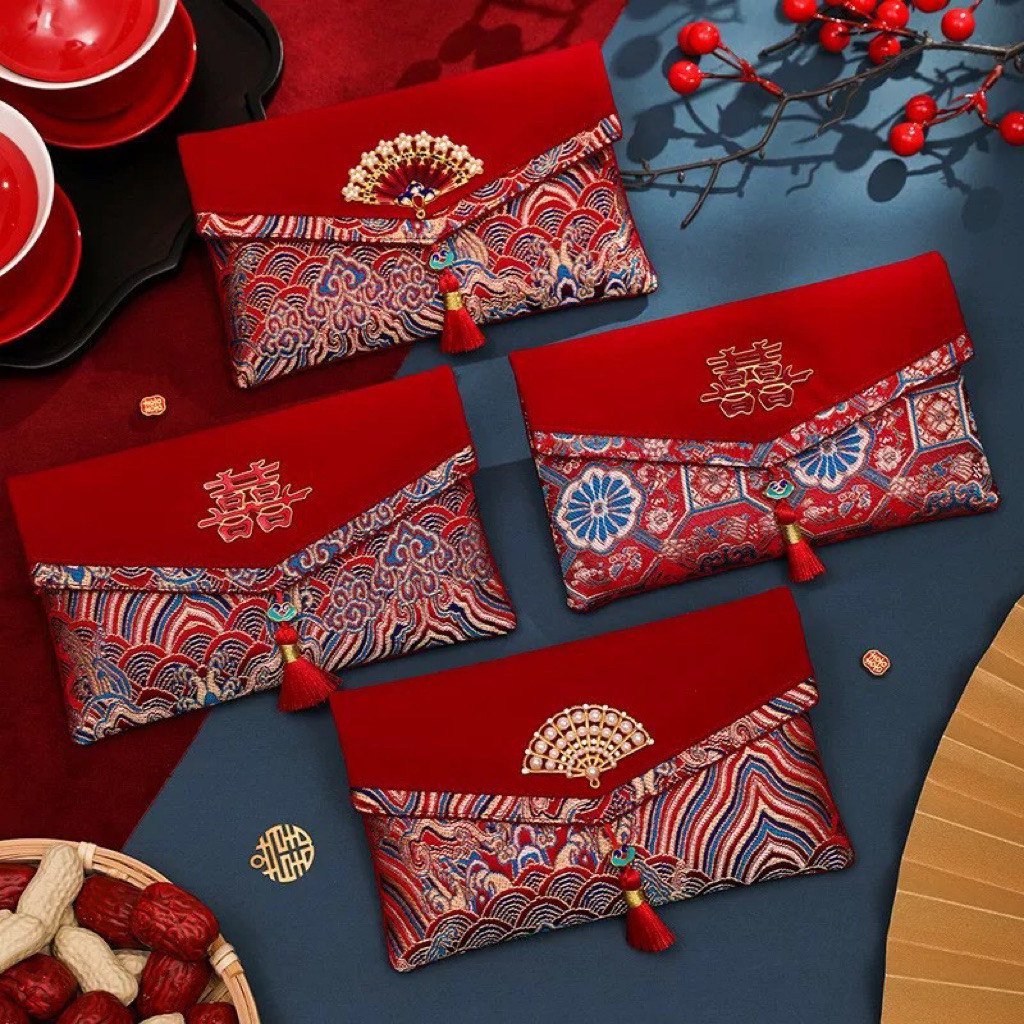 

Angpao Dompet Kain Wedding lmlek Shuangxi Uang Susu Motif Fuk warna Merah Premium Quality