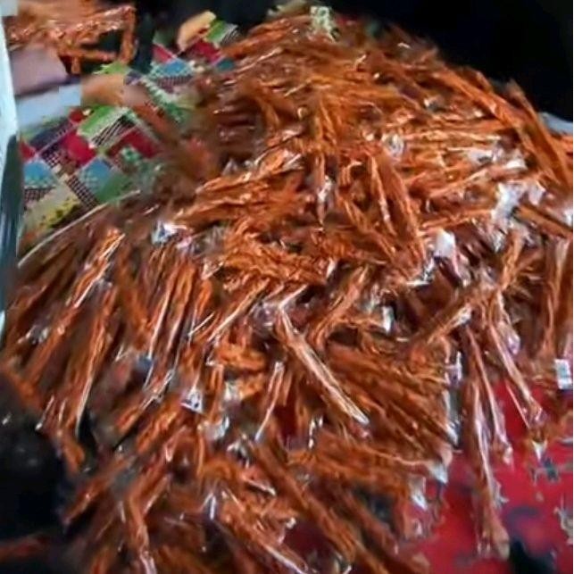 

Seblak krispi Paket usaha basreng 10 renceng