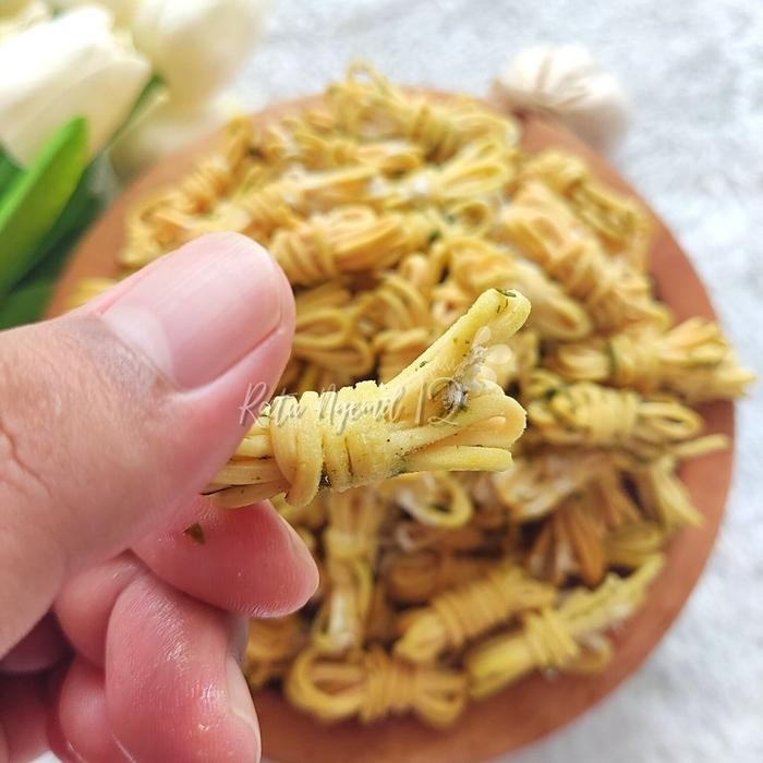 

1KG MIE GULUNG CETAR DAUN JERUK - ORIGINAL