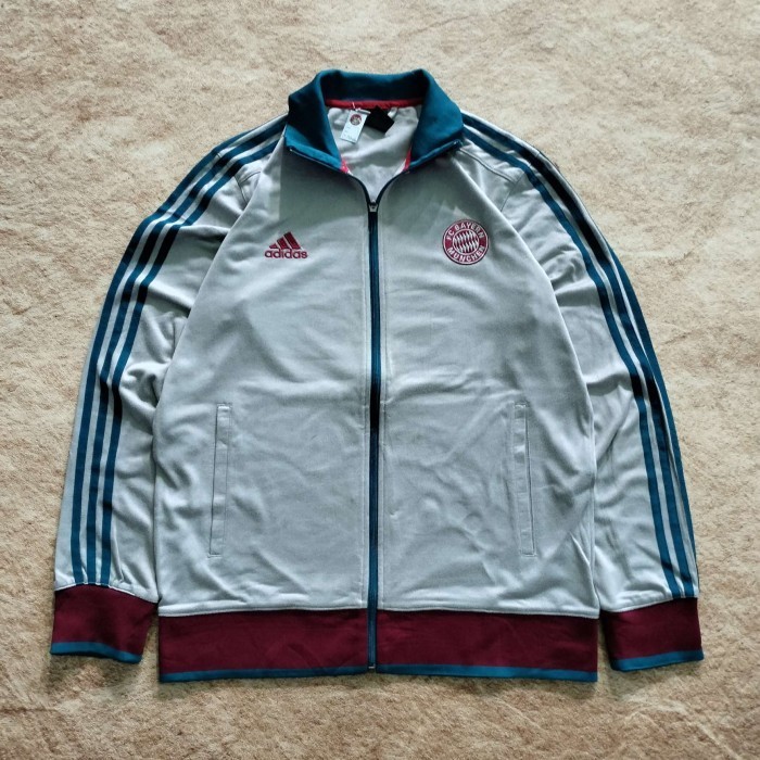 Jaket tracktop ADIDAS BAYERN MUNCHEN logo box jaket olah raga sepak bola club size 110