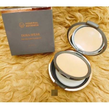 MADAME  MINERAL BOTANICA DURA WEAR TWO WAY CAKE FOUNDATION (TWC) EXTRA 20%