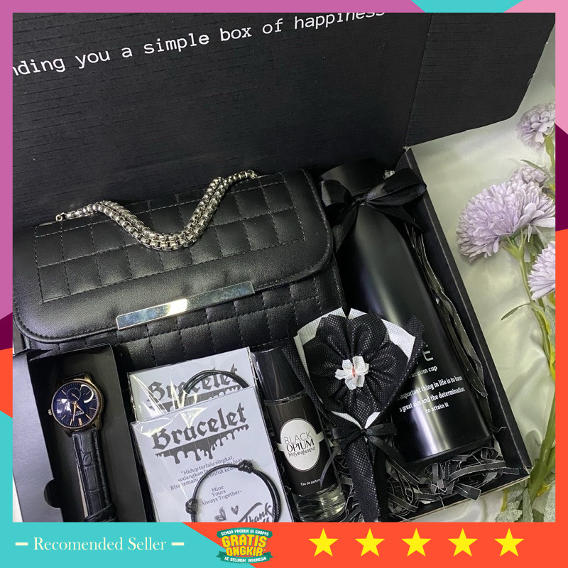 

Kado Natal tahun baru happy new years bagus murah unik / GIFTBOX WANITA PREMIUM HAMPERS CEWE KADO BESTIE BlLACKSERIES SET HADIAH