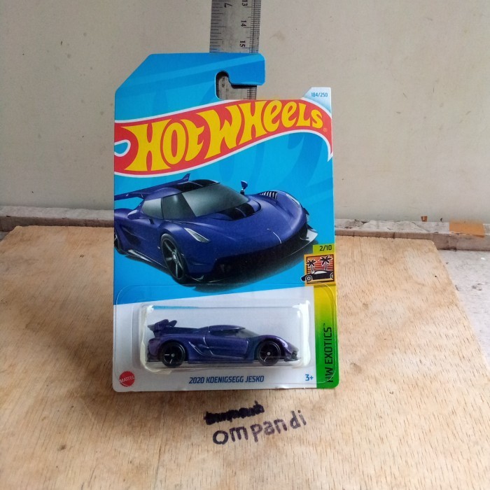 hot wheels koenigsegg jesko