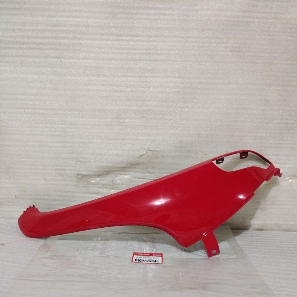 COD Cover Sayap Depan Kanan Honda Scoopy FI 2013 - 2015 Merah Original