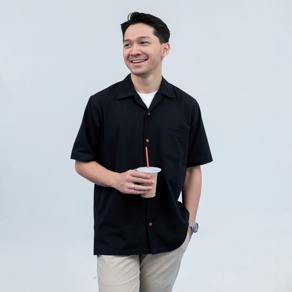 DISCOUNT Kemeja Open Collar Pria  Black Hitam Aloha Shirt Lengan Pendek