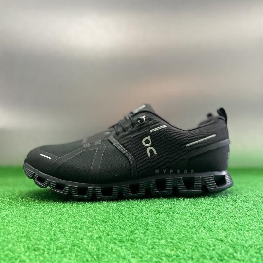 ON CLOUD Cloud 5 Waterproof Men All Black Authentic / Sepatu ON CLOUD Original