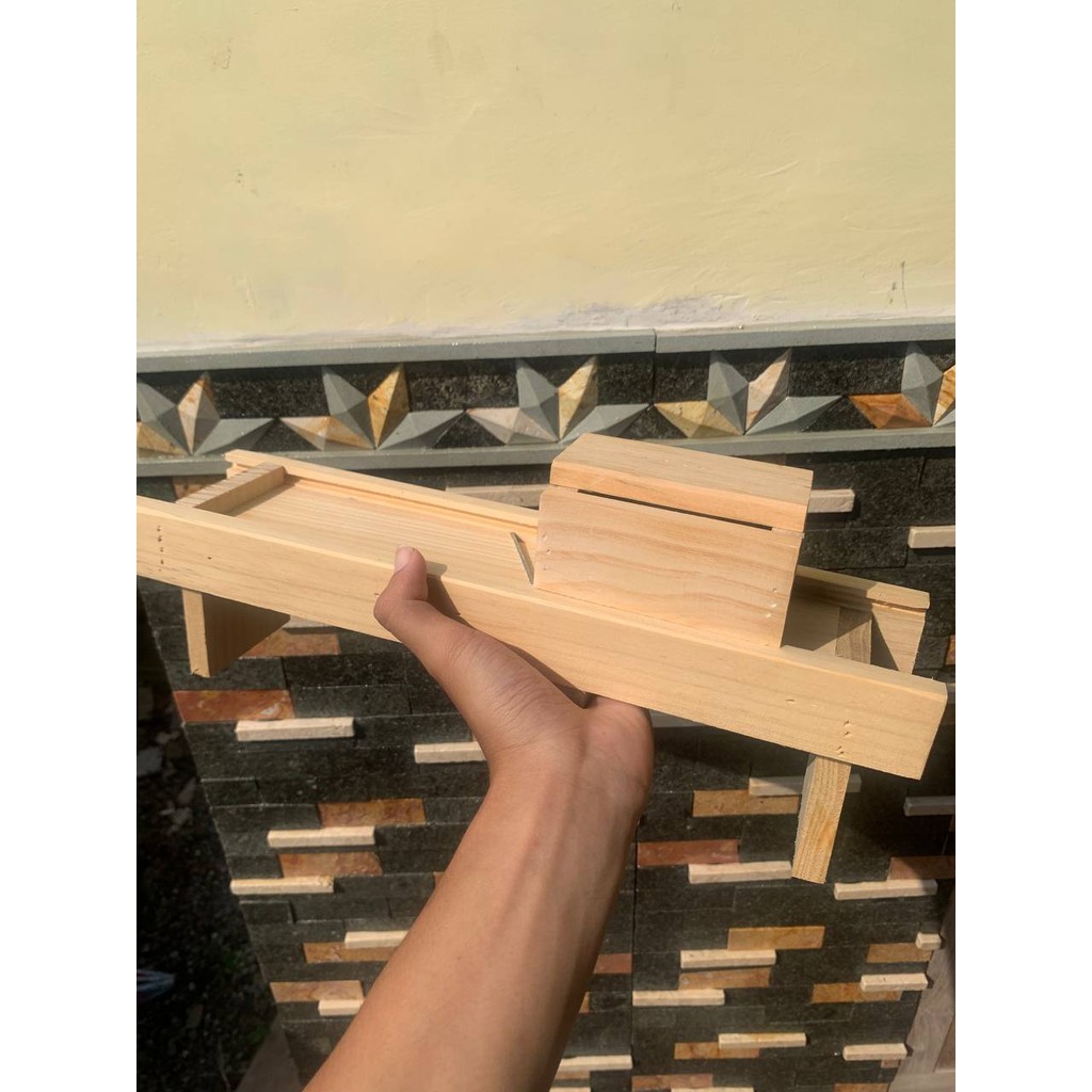 Parutan Murah/Parutan Kentang/Parutan Keripik Singkong/Pasah Bawang/ Kayu Pengiris Bawang Merah Paru