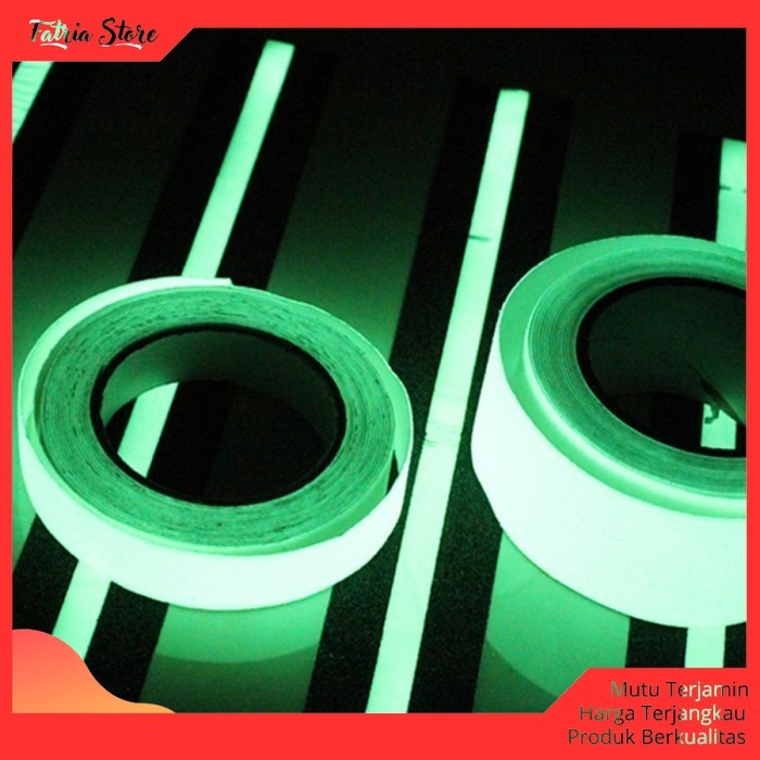 

Lakban Glow In The Dark Warna Hijau Luminous Tape 10 M - HDLG - Fatria Store -