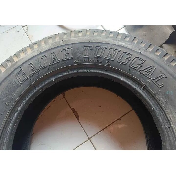 ban mobil seken 195 r14 copotan seken gajah tunggal