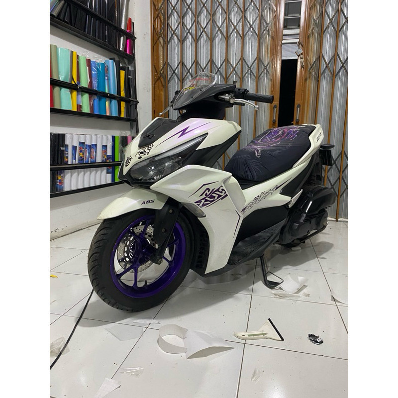 Cutting Sticker Striping Variasi Aerox New 155 Nvx stiker aerox new striping nvx aerox new striping 