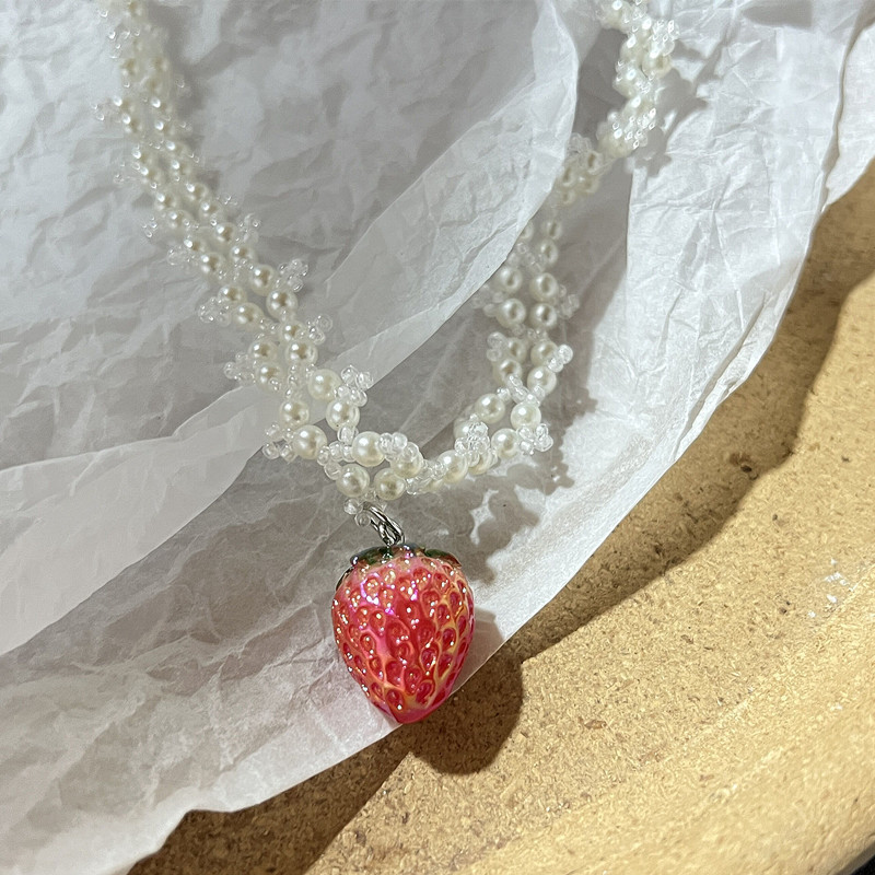 Handmade love necklace, sweet romantic pearl strawberry pendant necklace lovely necklace cute neckla