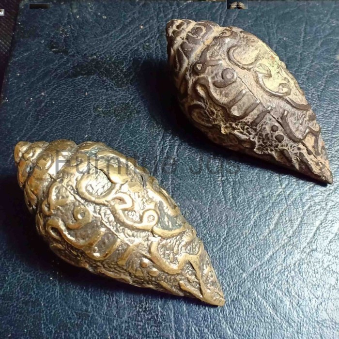 Sepasang Keong Siput Kol Buntet Emas & Hitam Gelap Murah FJ34234