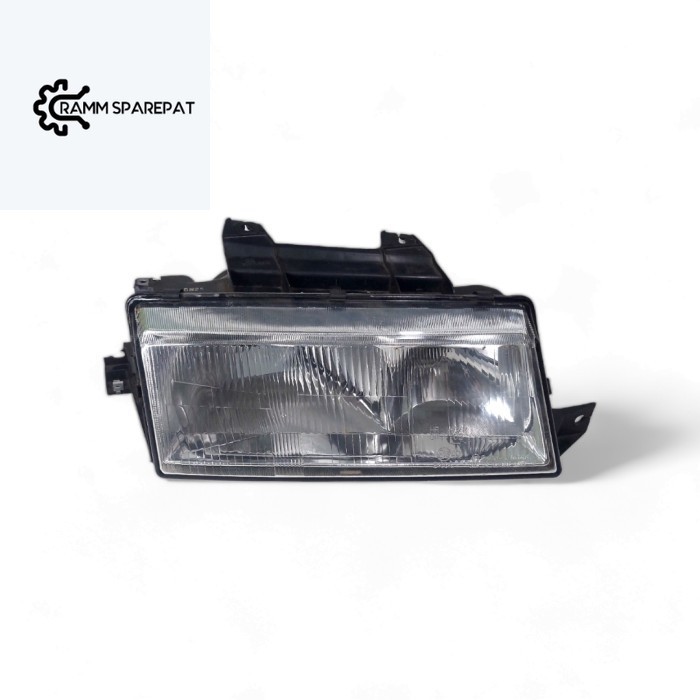 Headlamp kanan ssangyong musso
