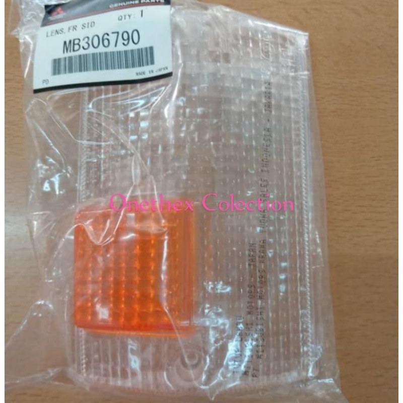 Mika lampu sen Depan Kanan L300 Original Mitsubishi MB306790