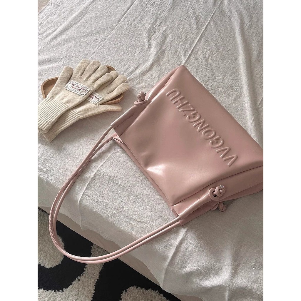 Tas Nenek Portabel Niche Tas Ketiak Manis Fashion Trendi Baru Wanita Tas Ember Bahu BAO153