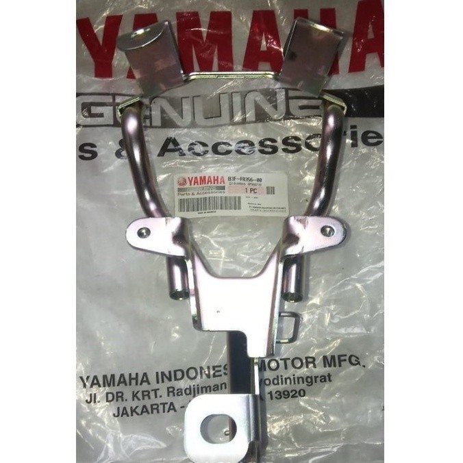 Bracket Tameng Panel Depan Yamaha Lexi 125 B3F-F8356-00 MTP RAJA
