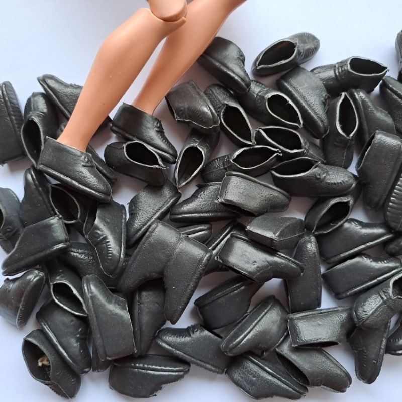 Boneka Sepatu Boneka Ken Isi 12 Pasang Mainan Sepatu Boneka Cowok #boneka